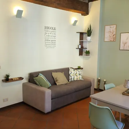 Casa Fiorenza Centro Storico Lucca